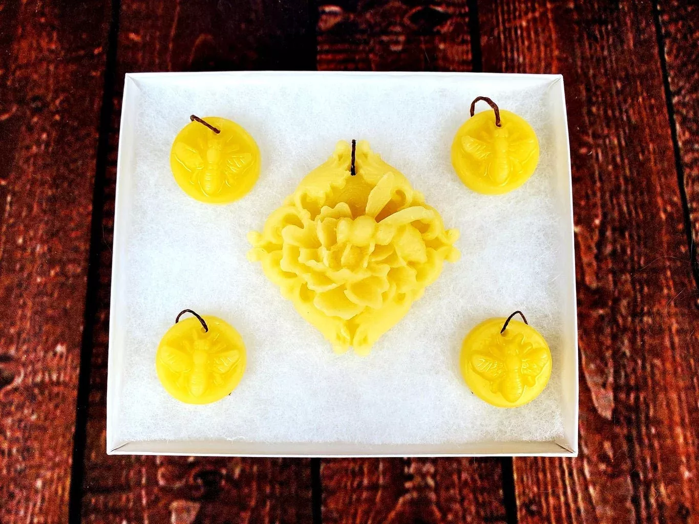 Bee Ornaments (set of 5) -3 Different Styles