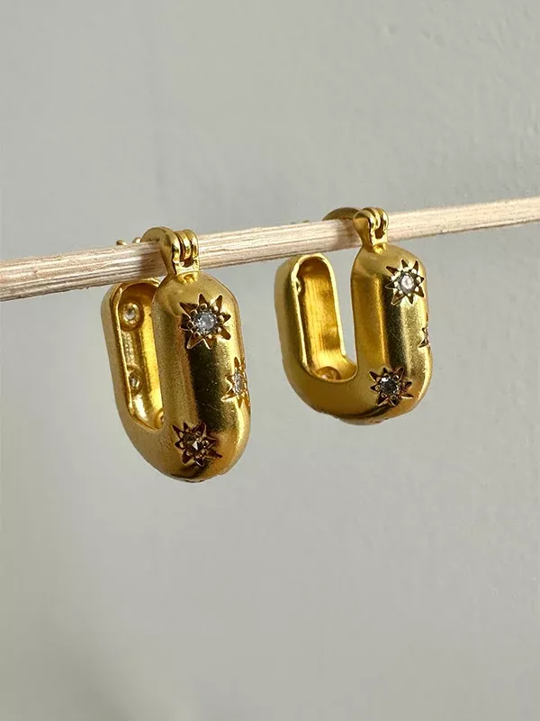 Chic Modern Star Hoops