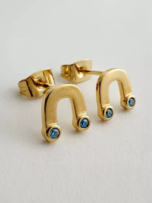 Crystal Cloud Arc Studs: Gold