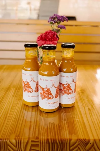 ¡El Meteoro!- Bocas Del Toro Orange Sauce