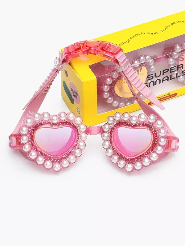 Heartfelt Super Goggles