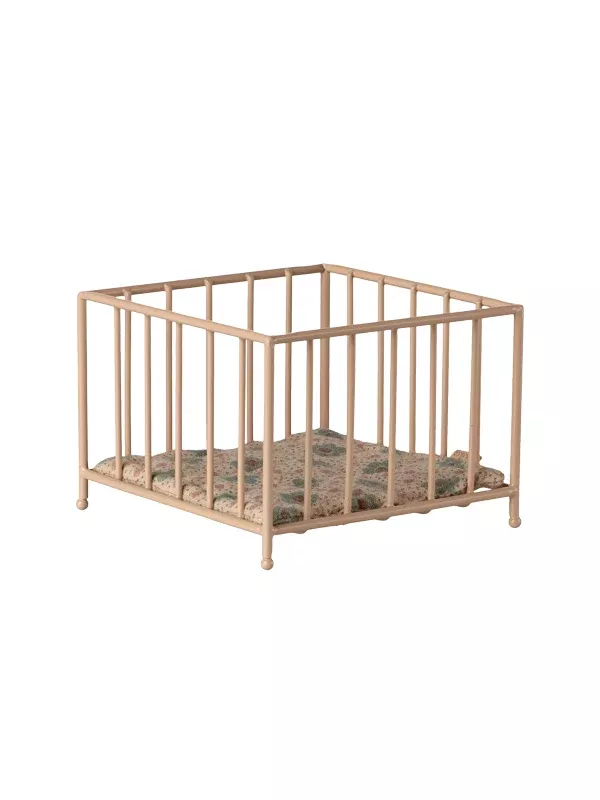 My Playpen: Rose