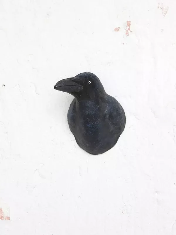 Raven Mount
