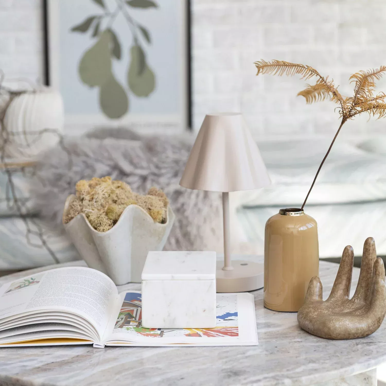 Ruffle Touch Lamp